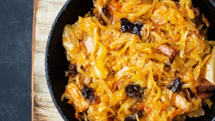 Najlepsze gorące danie na sylwestra - wrzucasz do garnka, a ono robi się samo - bigos express