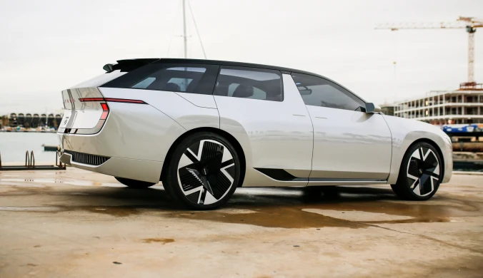 Skoda Vision O to zapowiedź kolejnej generacji Octavii. Popularne kombi będzie dostępne również z napędem elektrycznym.