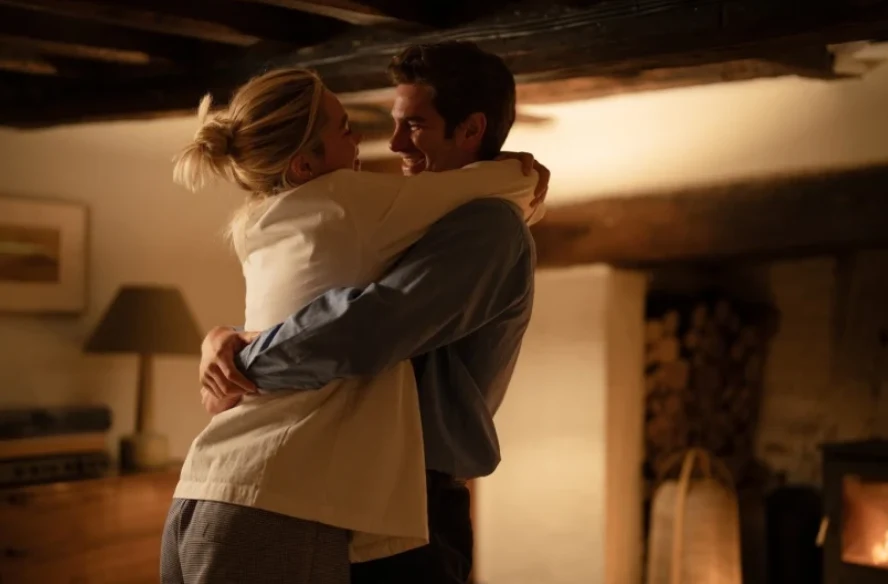 Florence Pugh i Andrew Garfield w filmie "Sztuka pięknego życia" Florence Pugh i Andrew Garfield w filmie "Sztuka pięknego życia"