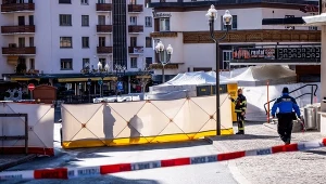 "Ucieczka z piekła". Media o scenach grozy w szwajcarskim kurorcie