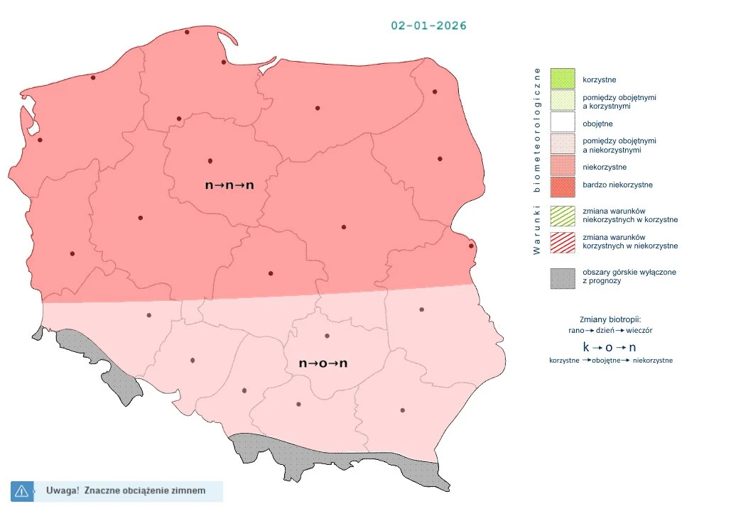 Niekorzystne warunki utrzymają się przez większość dnia w niemal całej Polsce. Sytuacja może się czasowo poprawić jedynie na południu Mapa biometeorologiczna Polski z dnia 2 stycznia 2026 roku, podzielona na dwa obszary oznaczone różnymi odcieniami czerwieni symbolizującymi wpływ chłodu na organizm. Legenda wyjaśnia oznaczenia dotyczące korzystnych i niekorzystnych warunków biometeor...