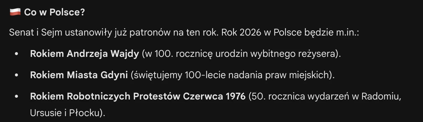 Czarny panel z białym tekstem opisującym patronaty na rok 2026 w Polsce, wyróżnione graficznie tytuły Rok Andrzeja Wajdy, Rok Miasta Gdyni oraz Rok Robotniczych Protestów Czerwca 1976, wraz z krótkim uzasadnieniem każdego z patronatów.