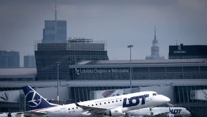 Zatrzymany na Lotnisku Chopina Ukrainiec miał przy sobie urządzenie do zagłuszania fal radiowych (zdj. ilustracyjne)