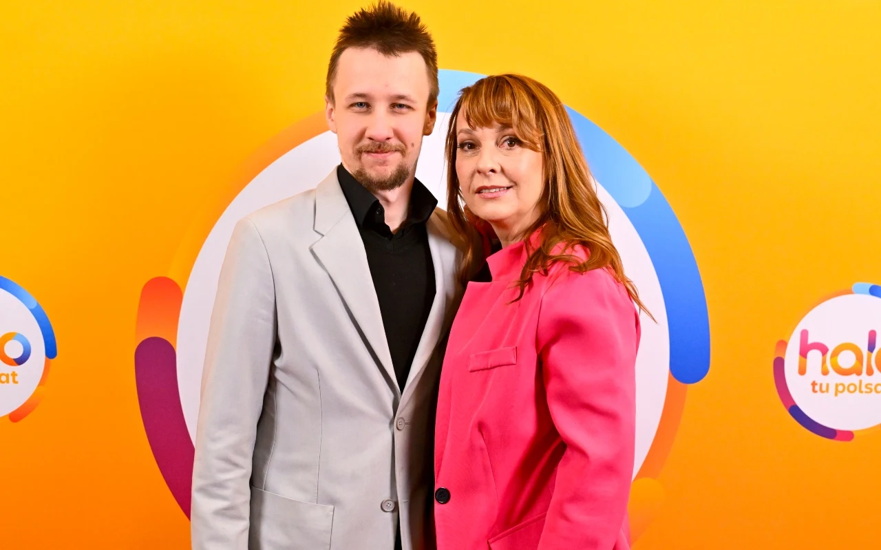 Kajetan Kamiński, syn Emiliana Kamińskiego i Justyna Sieńczyłło w "halo tu polsat"