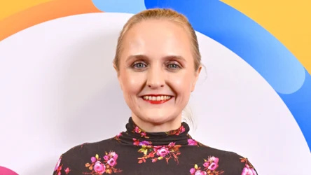 Pani profesor Anna Różańska-Walędziak w studiu "halo tu polsat"