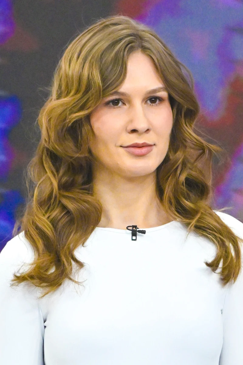 Ola po metamorfozie Macieja Maniewskiego. Jej cienkie włosy zyskały ogromną objętość