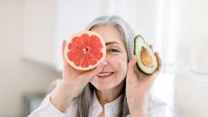 Jędrna cera zaczyna się na talerzu. ”Dieta dla skóry” podbija Instagram