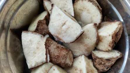 Na Hawajach kolokazję jadalną jadą się tak często jak w Polsce ziemniaki