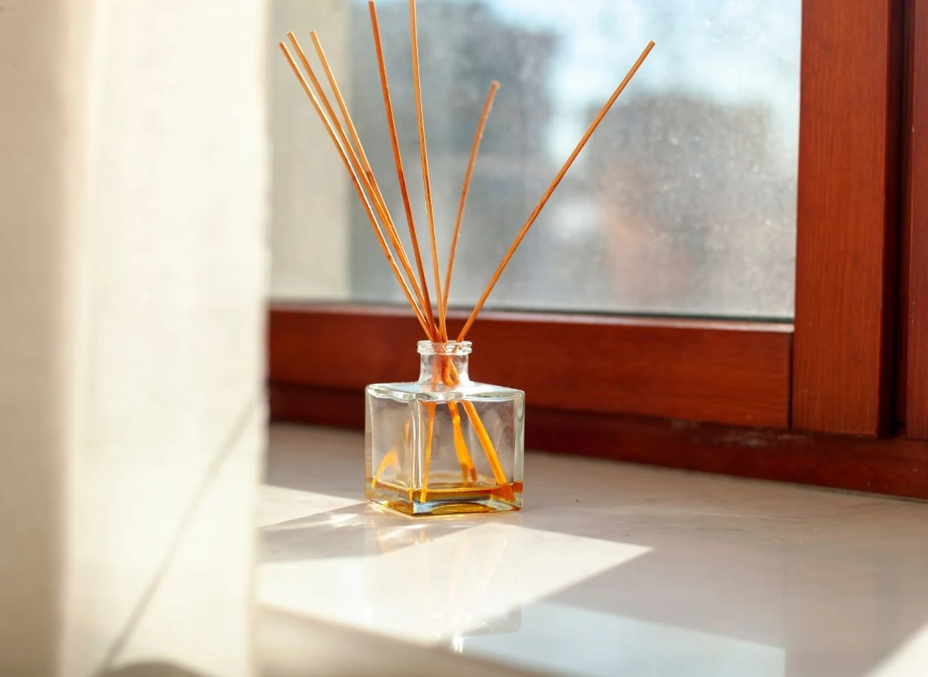 Saszetka zapachowa sprawdzi się lepiej niż odświeżacze powietrza ze sklepu.