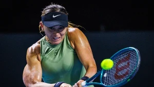 Niemal półtorej godziny pracy Polki w hicie w Brisbane. Sabalenka czekała