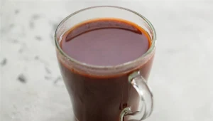 Ten sok pobudza pracę jelit i dobrze działa na kości.