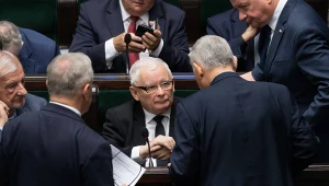 Co dzieje się w PiS? Prezes Jarosław Kaczyński ostrzega przed Grzegorzem Braunem, w tle relacje z USA