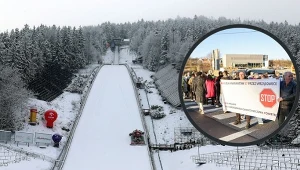 Wielka Krokiew im. Stanisława Marusarza w Zakopanem. W ramce protest mieszkańców na zakopiance