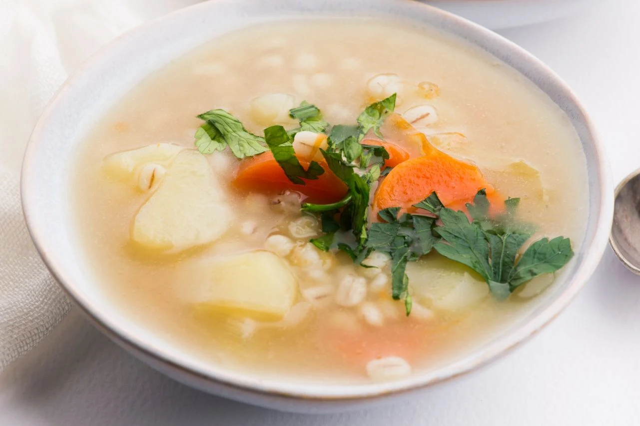 Rosół ze ślimaków to przysmak przedwojennej kuchni Rosół ze ślimaków to przysmak przedwojennej kuchni