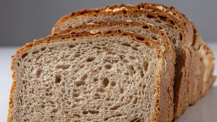 Dotychczas podstawę diety stanowiły produkty zbożowe o wysokim stopniu przetworzenia (pszenny chleb lub biały ryż). Nowa piramida żywieniowa w USA odwraca proporcje