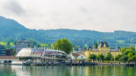 Położona nad Jeziorem Bodeńskim Bregencja to piękne miasto, w którym dużo się dzieje. Na jakie atrakcje można liczyć?