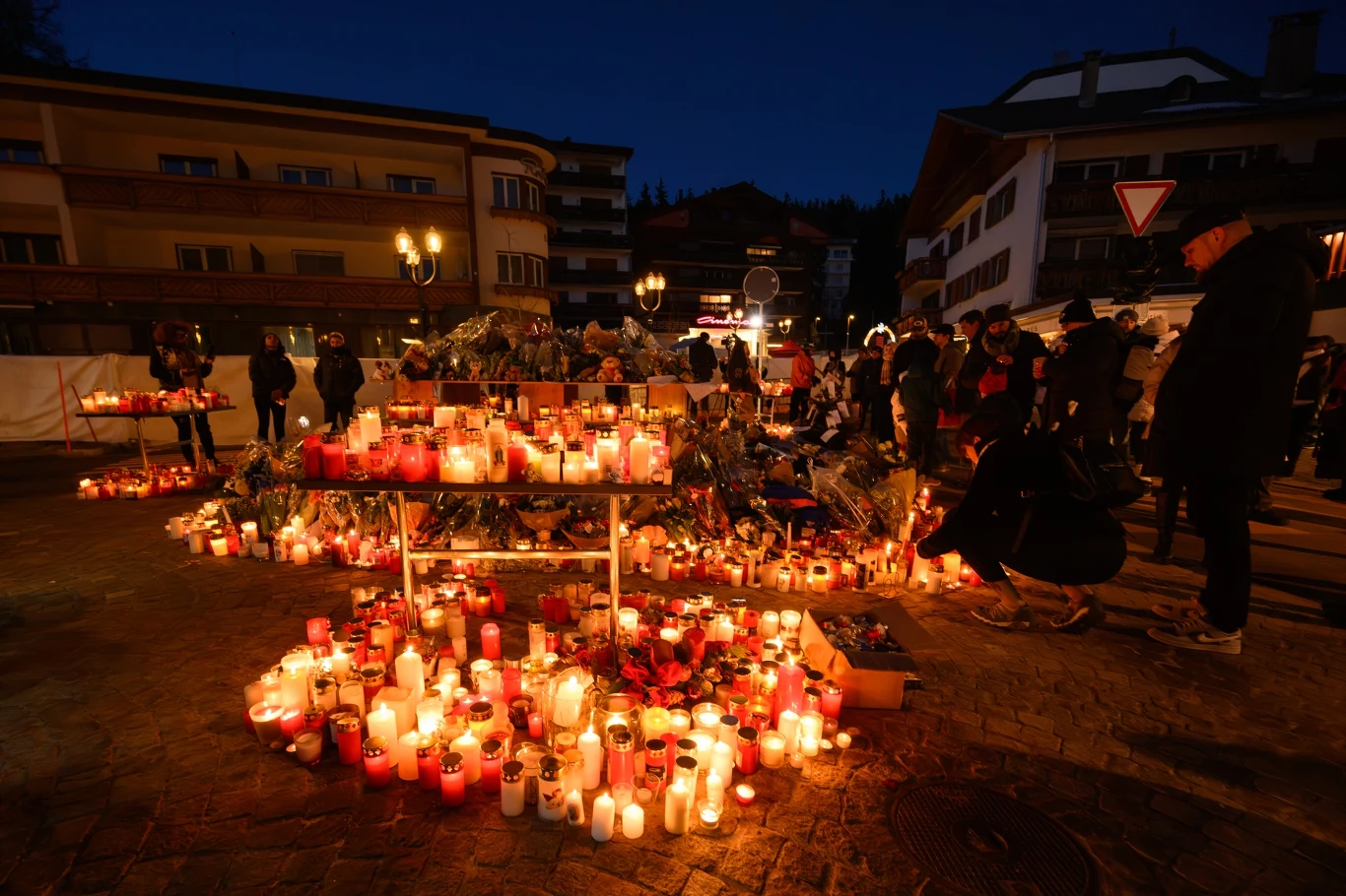 Tragedia Crans-Montana. Władze przyznają się do błędów i przepraszają t