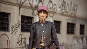 Najmodniejsze wzory ubrań dla dojrzałych, które w 2026 zdominują ulice