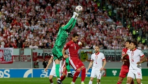 Bartłomiej Drągowski w meczu reprezentacji Polski z Maltą 