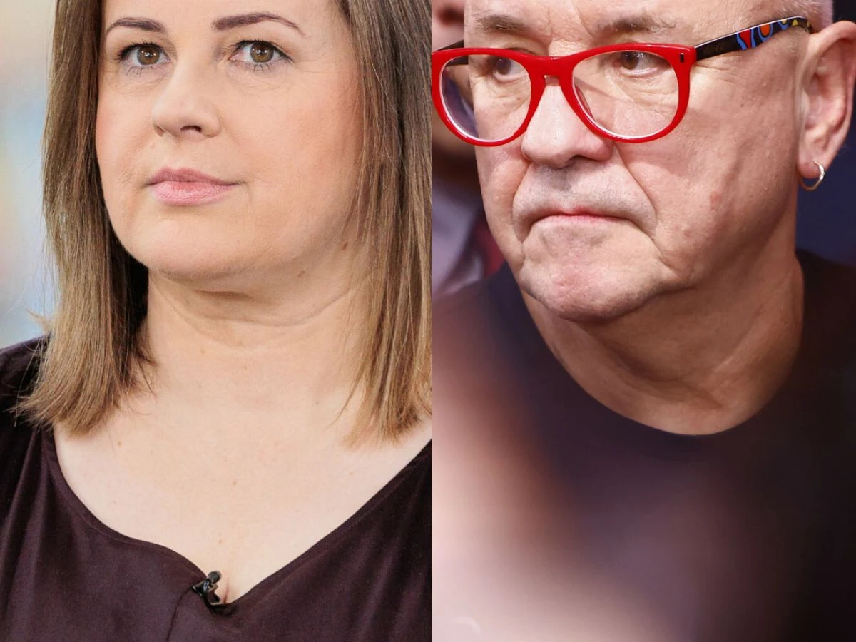 Joanna Kołaczkowska, Jurek Owsiak Dwie osoby ustawione obok siebie, pierwsza kobieta o brązowych włosach i neutralnym wyrazie twarzy, druga osoba to mężczyzna z okularami w czerwonych oprawkach i kolczykiem w uchu, również o poważnym wyrazie twarzy.