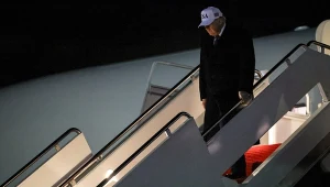 Agenci wszczęli alarm. Nagła zmiana trasy przejazdu Trumpa