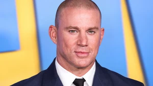 Elegancki Channing Tatum na premierze filmu