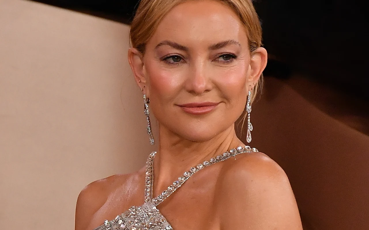 Kate Hudson na gali Złotych Globów
