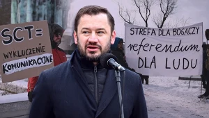 Aleksander Miszalski nie wycofa się ze strefy. W tle protesty