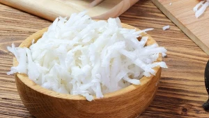 To warzywo jest wyjątkowo smaczne i pomaga na problemy z wątrobą. Zrób pyszną surówkę.