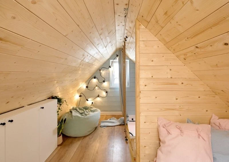 Na piętrze jest nawet specjalne miejsce do relaksu