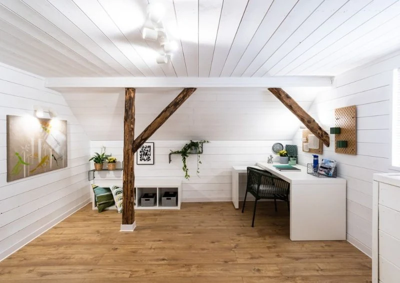 Przestrzeń dla nastolatka jest jasna i stylowa