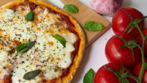 Pizza neapolitańska od Emiliana Castagni. Smak jak z włoskiej pizerii