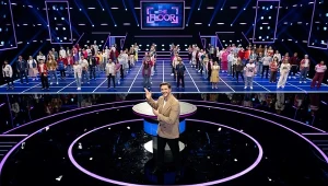 Mikołaj Roznerski zaprasza na nowe odcinki "The Floor"