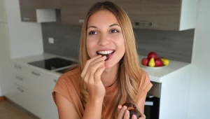 Ma smak karmelu, przyspiesza metabolizm i normuje cukier. Jedz zamiast słodyczy