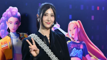 EJAE jest współautorką hitu "Golden"