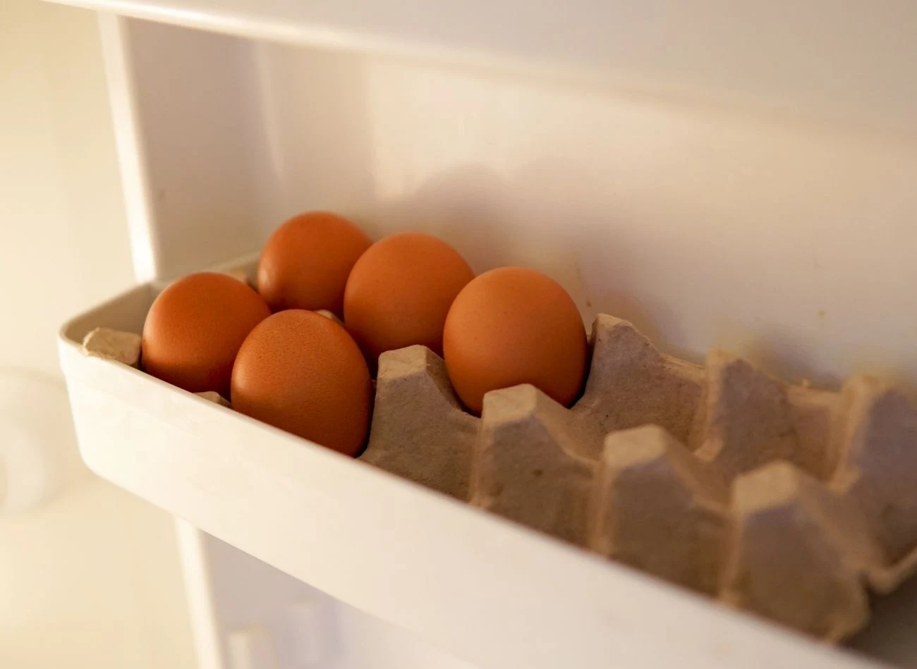 Jak sprawdzić świeżość jajek? 
