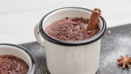 Napój świetnie poprawia pamięć, wzrok i koncentrację. Warto pić zamiast kawy.