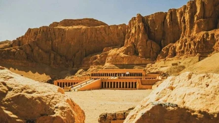 Monumentalna Świątynia Hatszepsut w Deir el-Bahari