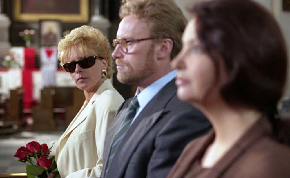 Krystyna Janda, Daniel Olbrychski i Anna Dymna w filmie "Pestka" (1996) Krystyna Janda, Daniel Olbrychski i Anna Dymna w filmie "Pestka" (1996)