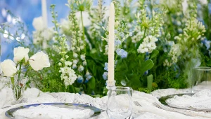 Weselny stół w trendach 2026