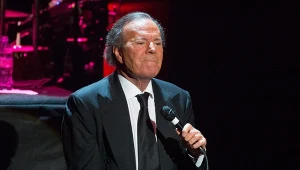 Julio Iglesias odpowiedział na zarzuty