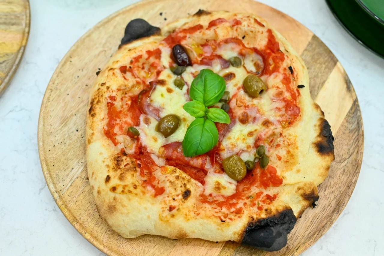 Pizza w stylu rzymskim