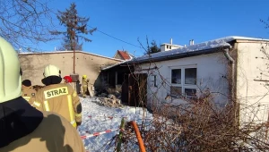 W wybuchu gazu w domu wielorodzinnym zginął mężczyzna. Przyczyną mogła być butla z gazem