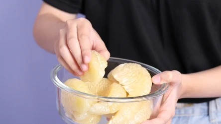 Dlaczego warto jeść pomelo?