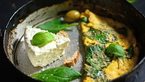 Śniadanie z jajek i warzyw