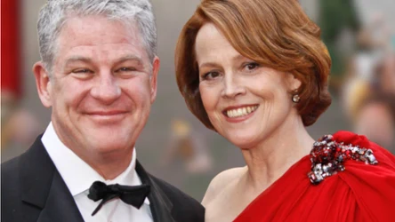 Sigourney Weaver i jej mąż na gali rozdania Oscarów w 2010 roku