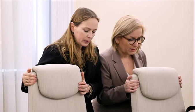 Rada Krajowa Polski 2050 podjęła decyzję ws. powt&oacute;rzenia drugiej tury unieważnionych wybor&oacute;w na przewodniczącego ugrupowania (od lewej: Katarzyna Pełczyńska-Nałęcz, Paulina Hennig-Kloska)