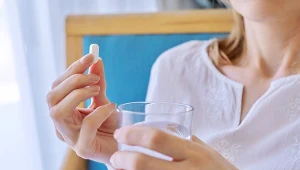 Nie należy przekraczać zalecanej dawki dziennej leku przeciwbólowego. Możesz zaszkodzić nerkom lub wątrobie