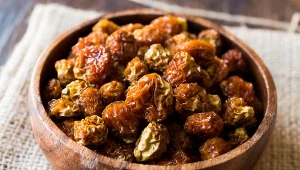 Złote jagody zwalczą ochotę na słodkie. Zajadaj garść dziennie