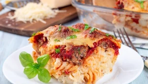 To pyszny obiad nawiązujący do kuchni włoskiej